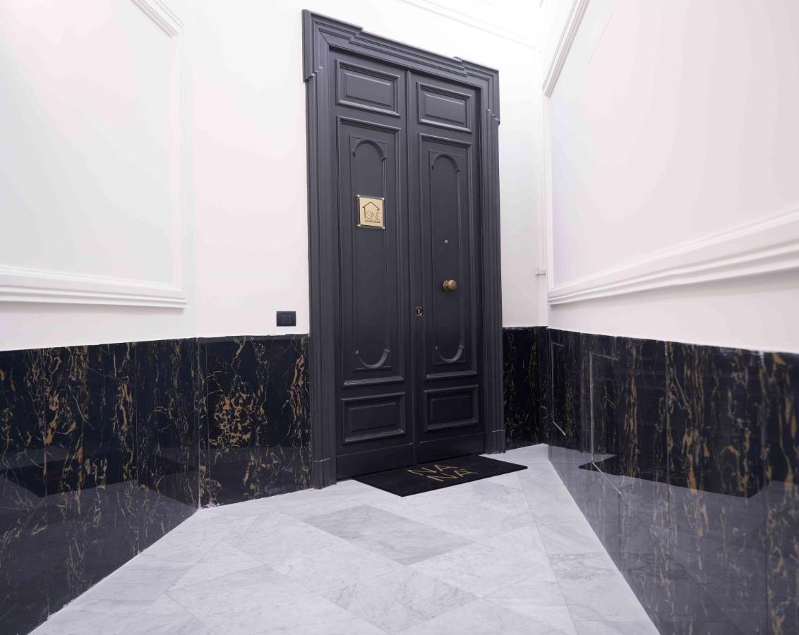 The One Napoli Luxury Apartment מראה חיצוני תמונה