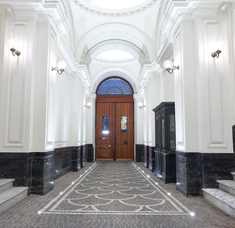 The One Napoli Luxury Apartment מראה חיצוני תמונה