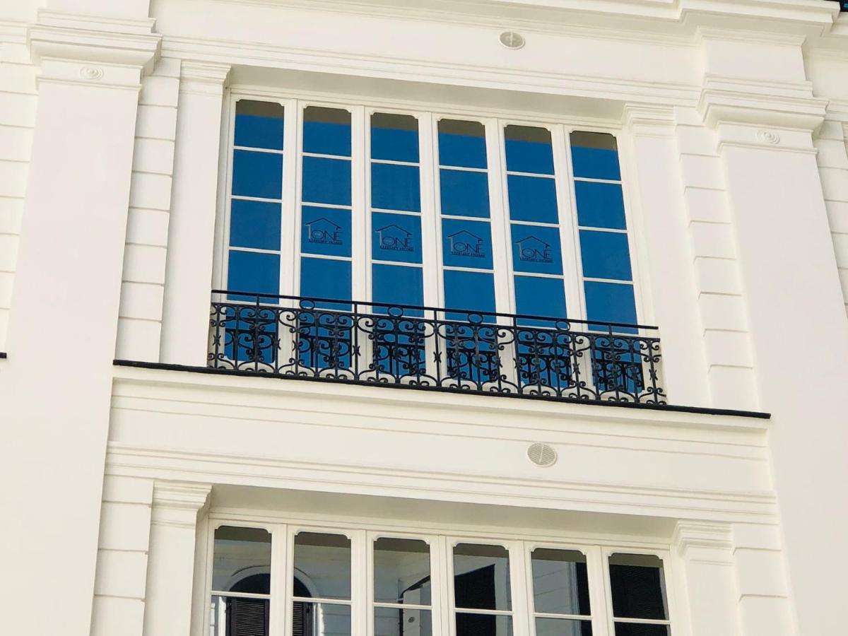 The One Napoli Luxury Apartment מראה חיצוני תמונה